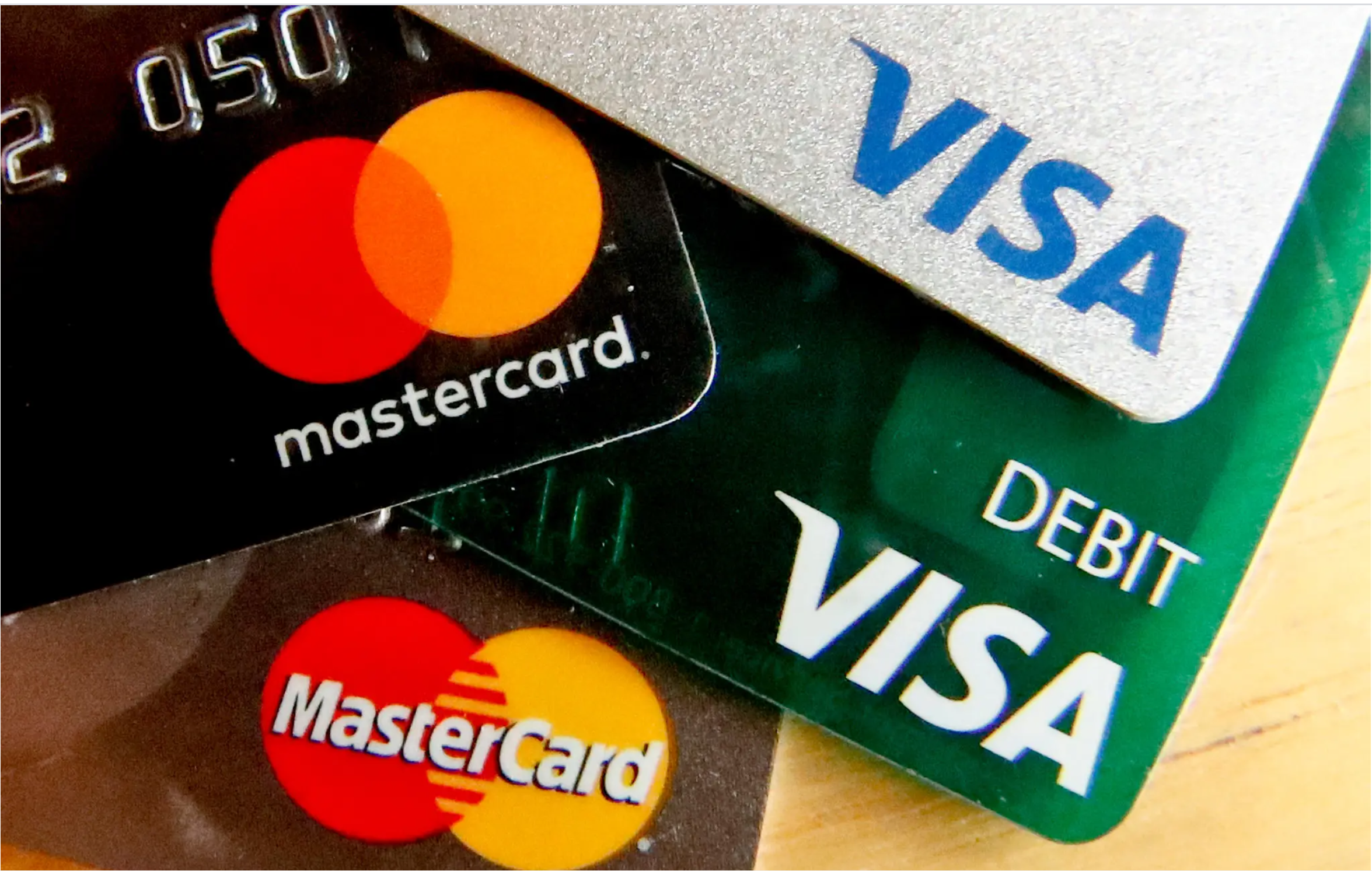 Luxury Card MasterCard - Get Credit Card Details From Any Location