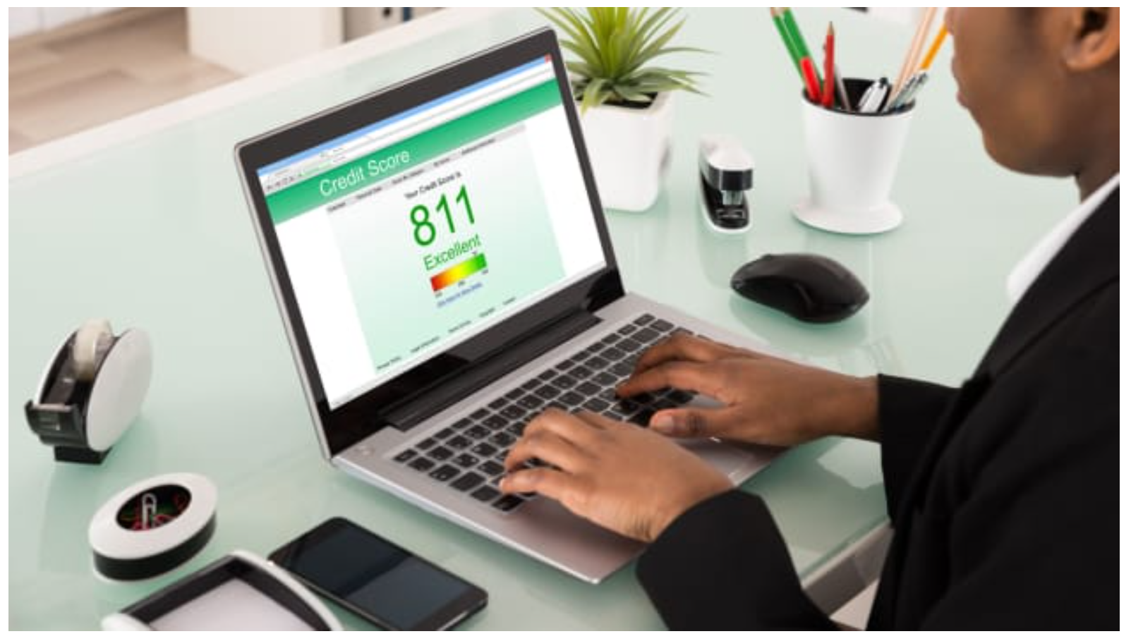 Should I Pay to Check My Credit Score Or Is It Free?